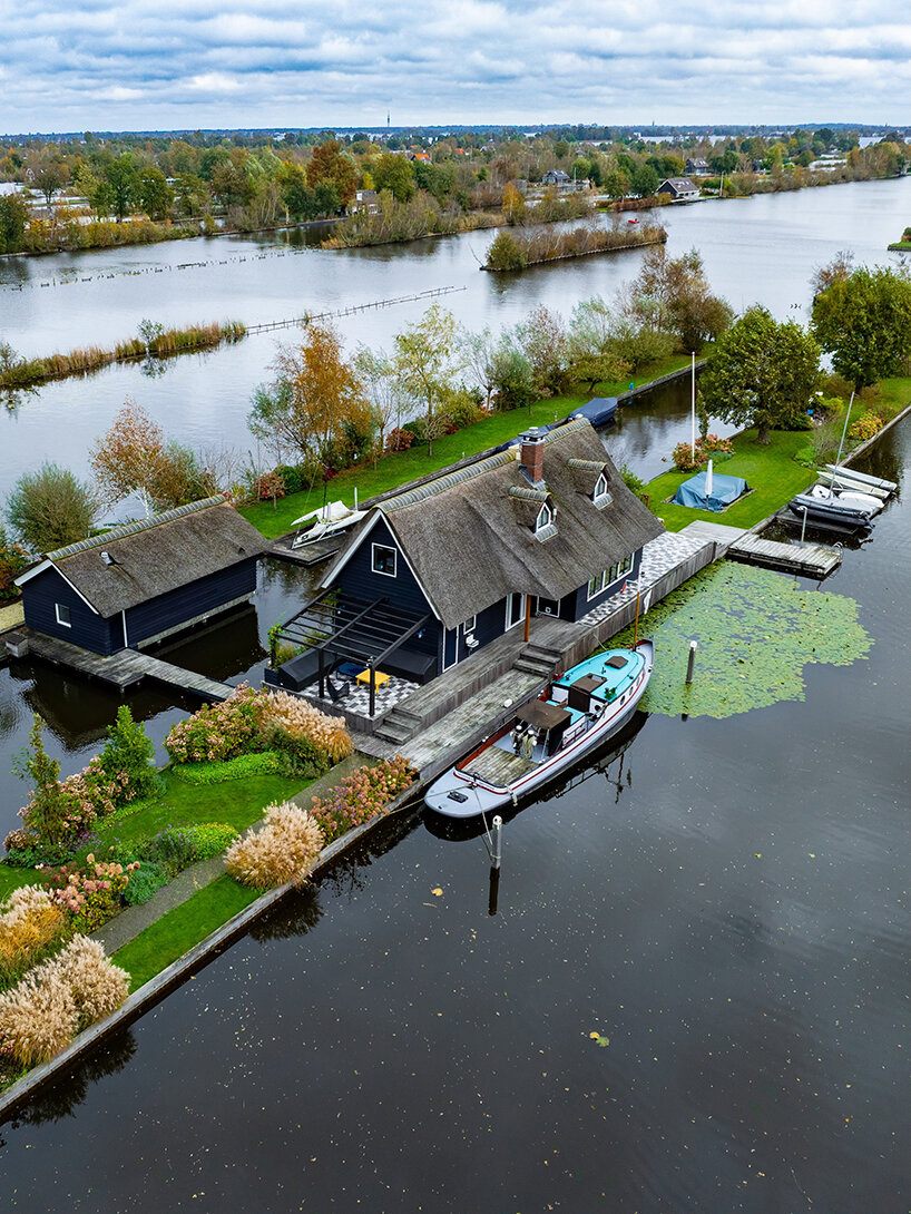 erik kruug photographs a way of living between land and water in the netherlands - 9