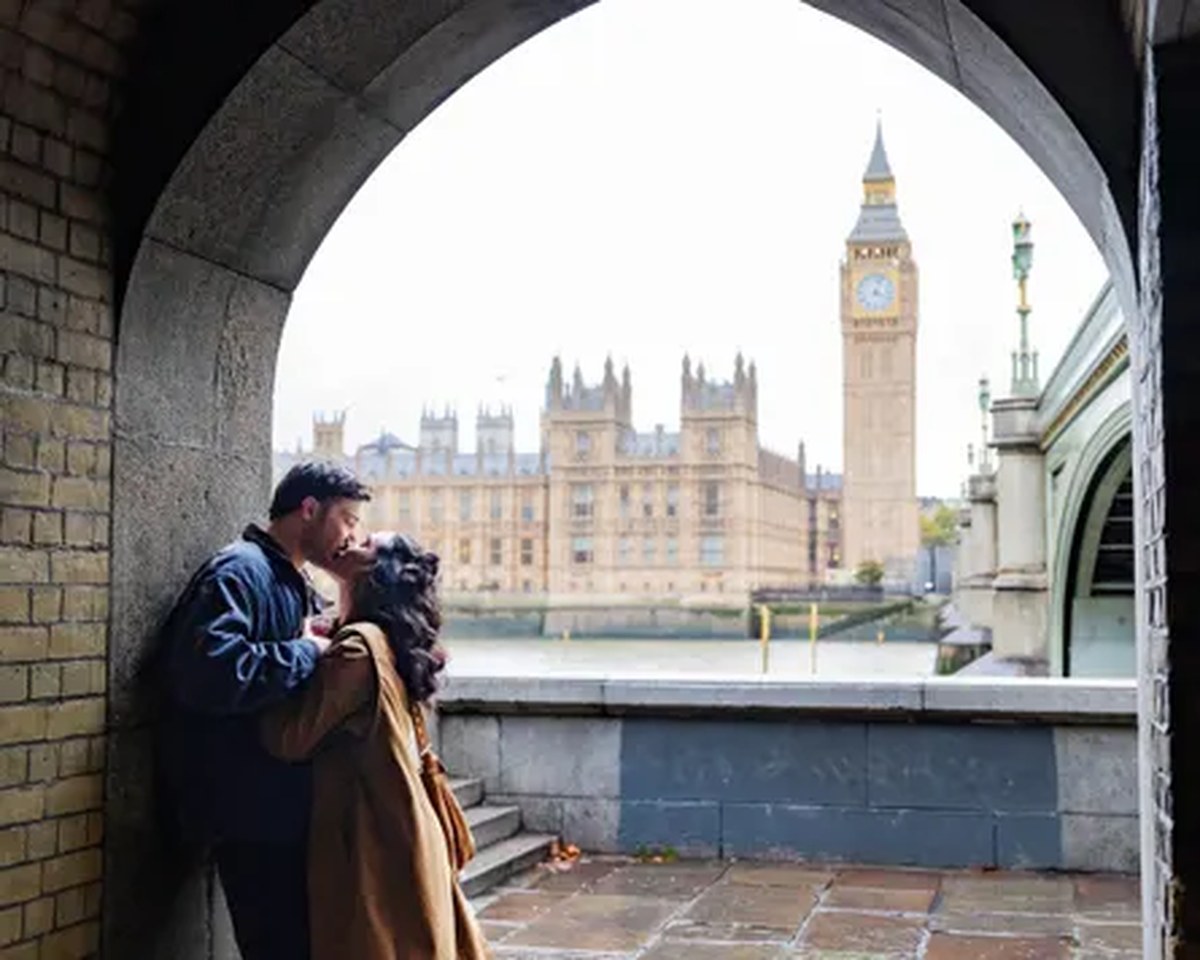 Samuel Bottomley and Lara Ricote in Break Clause.
