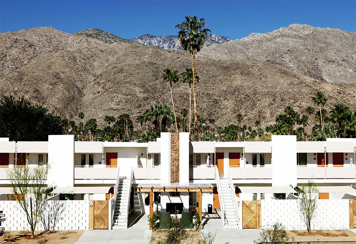 neon signs and retro rooms: ellie seymour's book maps mid-century motels across the US - 1