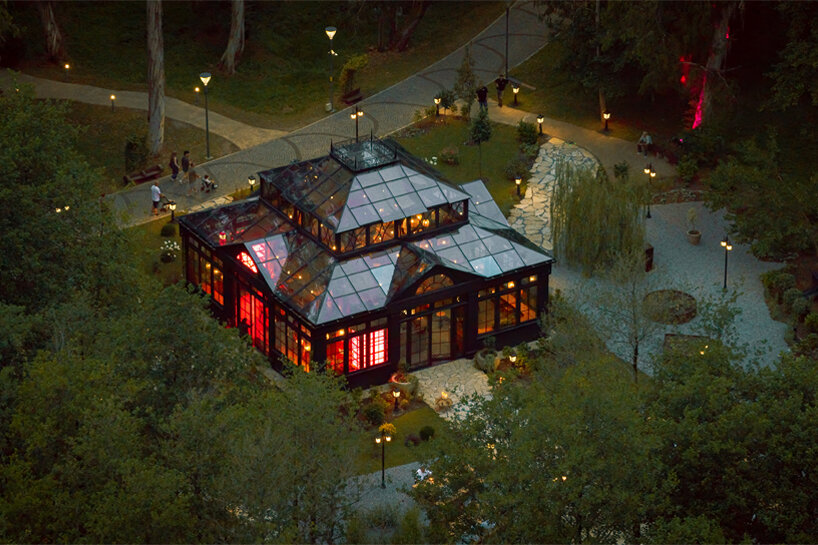 contemporary orangery reimagines ancient botanical mythology of hecate’s garden - 1
