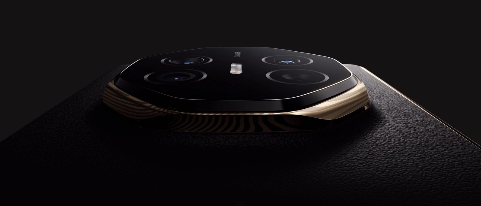Huawei Mate XT camera unit