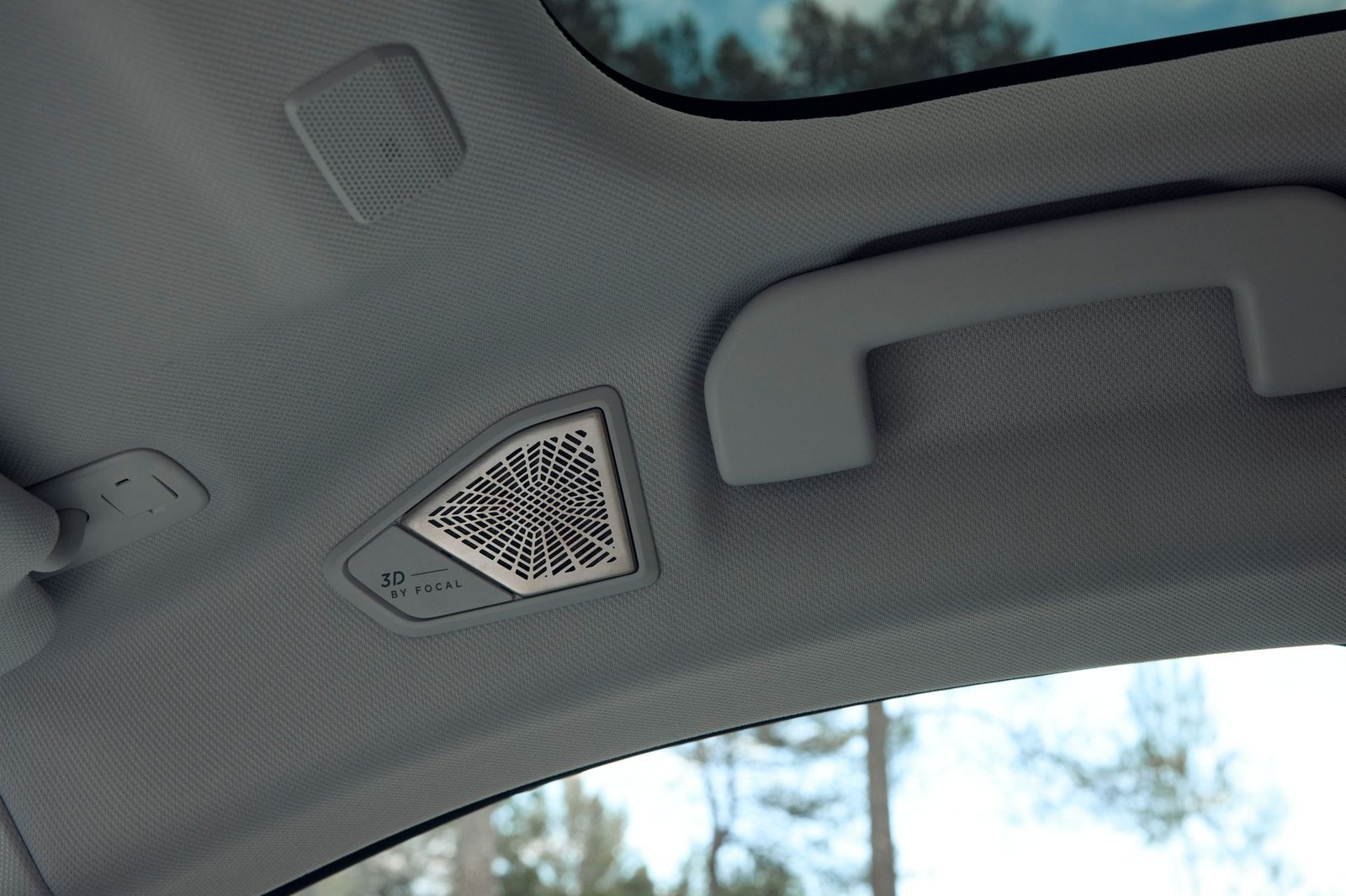 Interior details, DS No.7