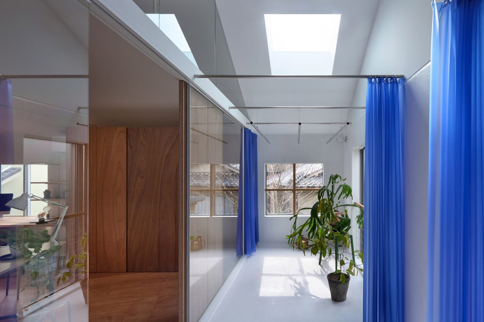 House in Shichiku by Tato Architects