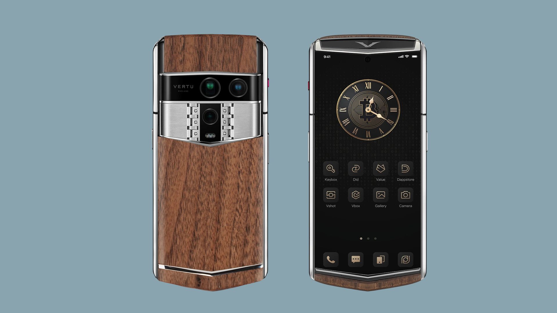 Vertu Agent Q in Solid Walnut