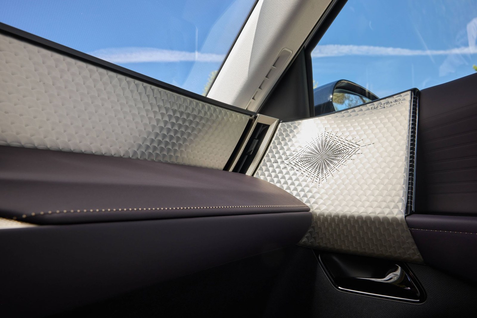 Dashboard patterning is inspired by watchmaking