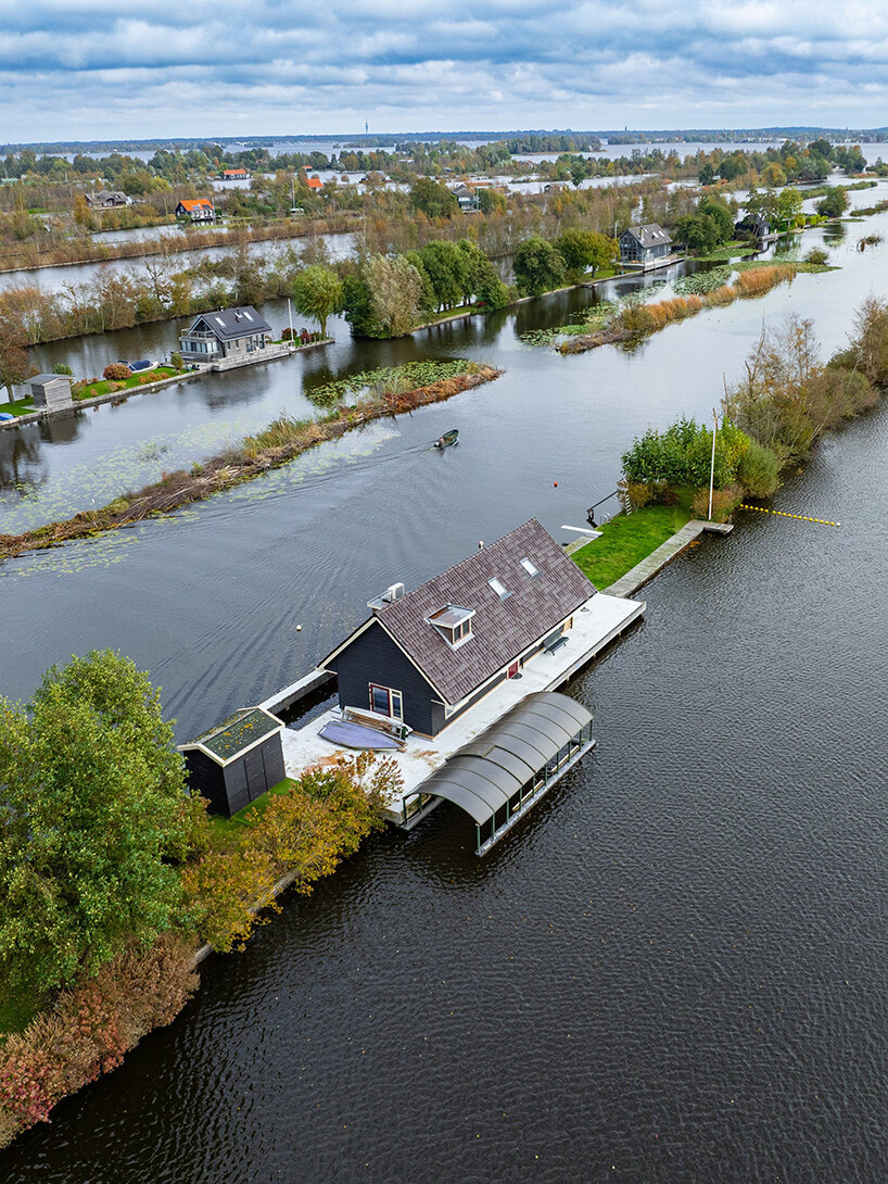 erik kruug photographs a way of living between land and water in the netherlands - 4