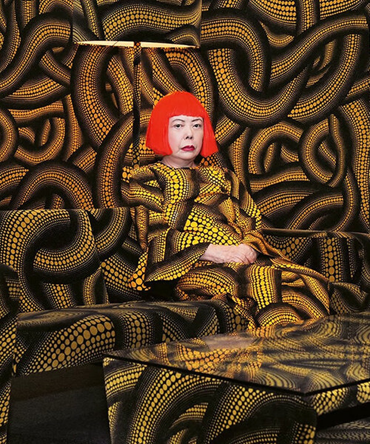 yayoi kusama leaves behind a world of dots, mirrors and infinity