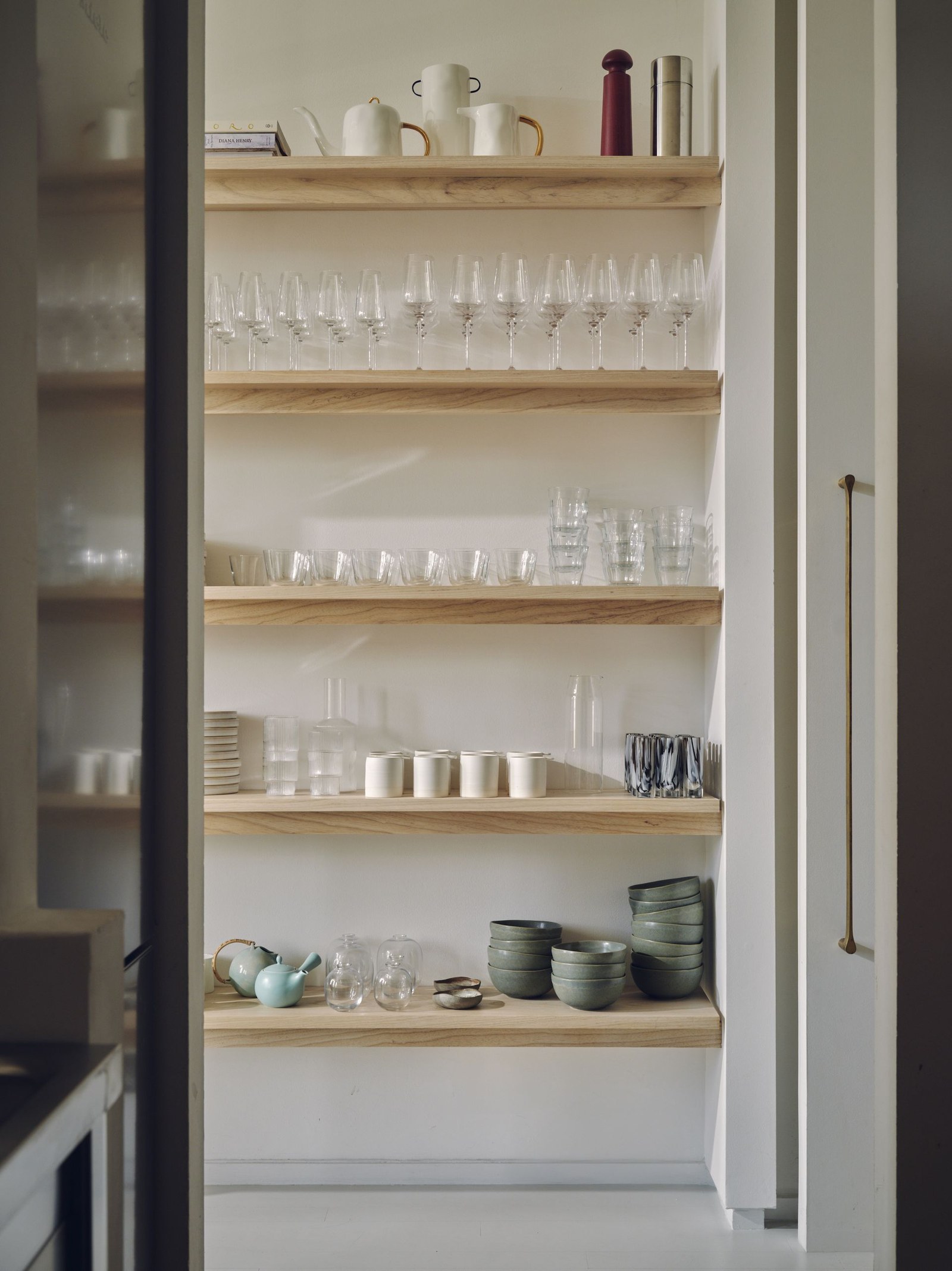 a london apartment by Piercy&amp;amp;Co, titled Apartment 21, with wooden interior and highly crafted details and organic feel