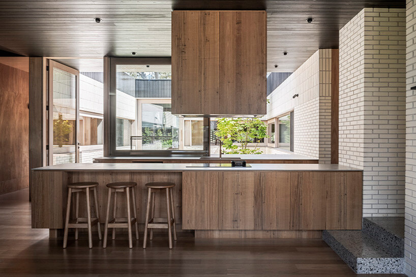 australian architects ditch the traditional box in favor of climate-responsive home designs - 11