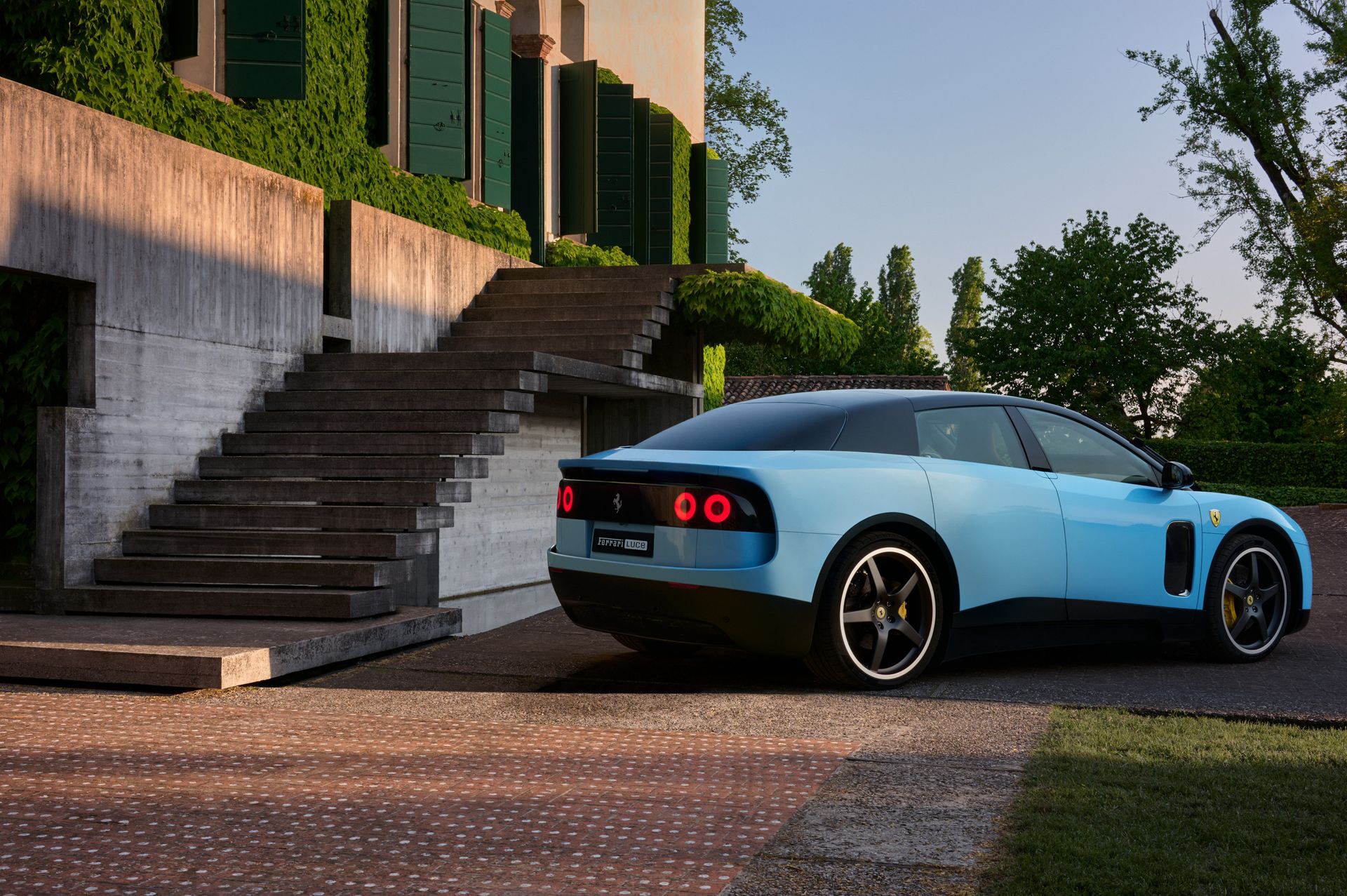 Ferrari Luce