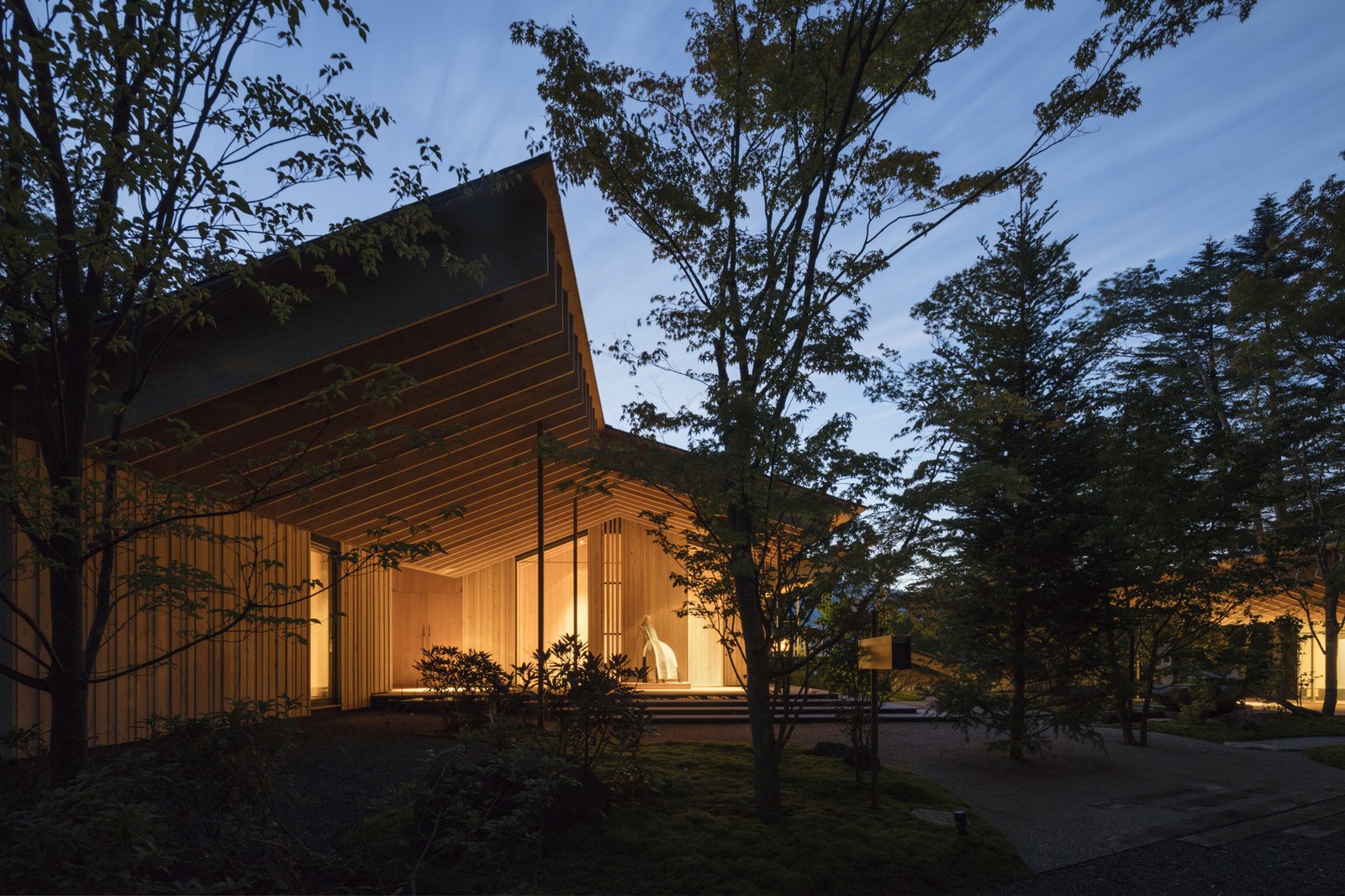 Wild Bird Forest Lodge, Kengo Kuma