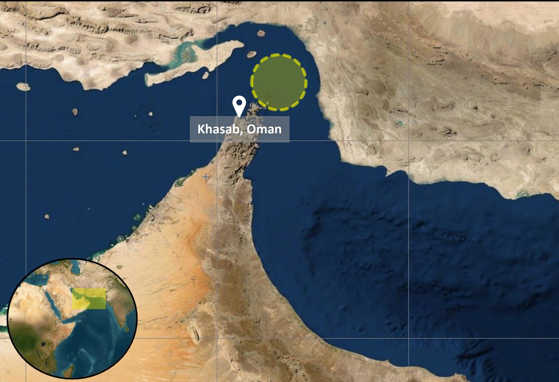 Hormuz Boğazı'nda Bir Tanker, Bilinmeyen Bir Kaynaktan Gelen Darbeyle Hasar Gördü