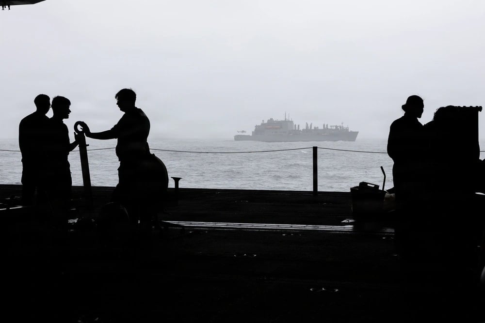 USS Abraham Lincoln, Rekor Süren Deniz Görevi Sonrası Tayland'a: Mürettebat Dinlenmeye Gidiyor