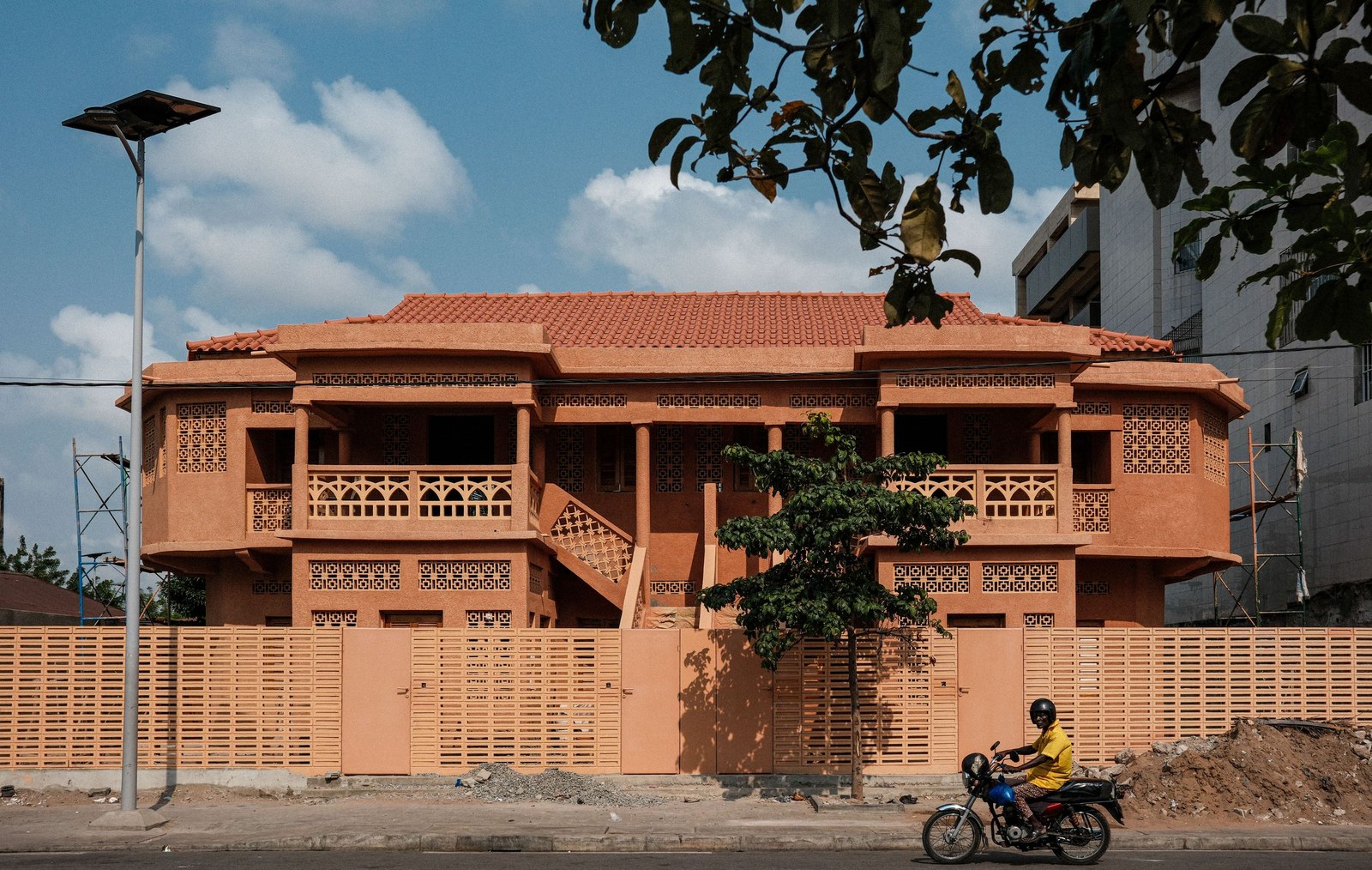 Benin’den Yükselen Yıldız: Atelier Ko Mimarlık Ofisi Tanıtımı