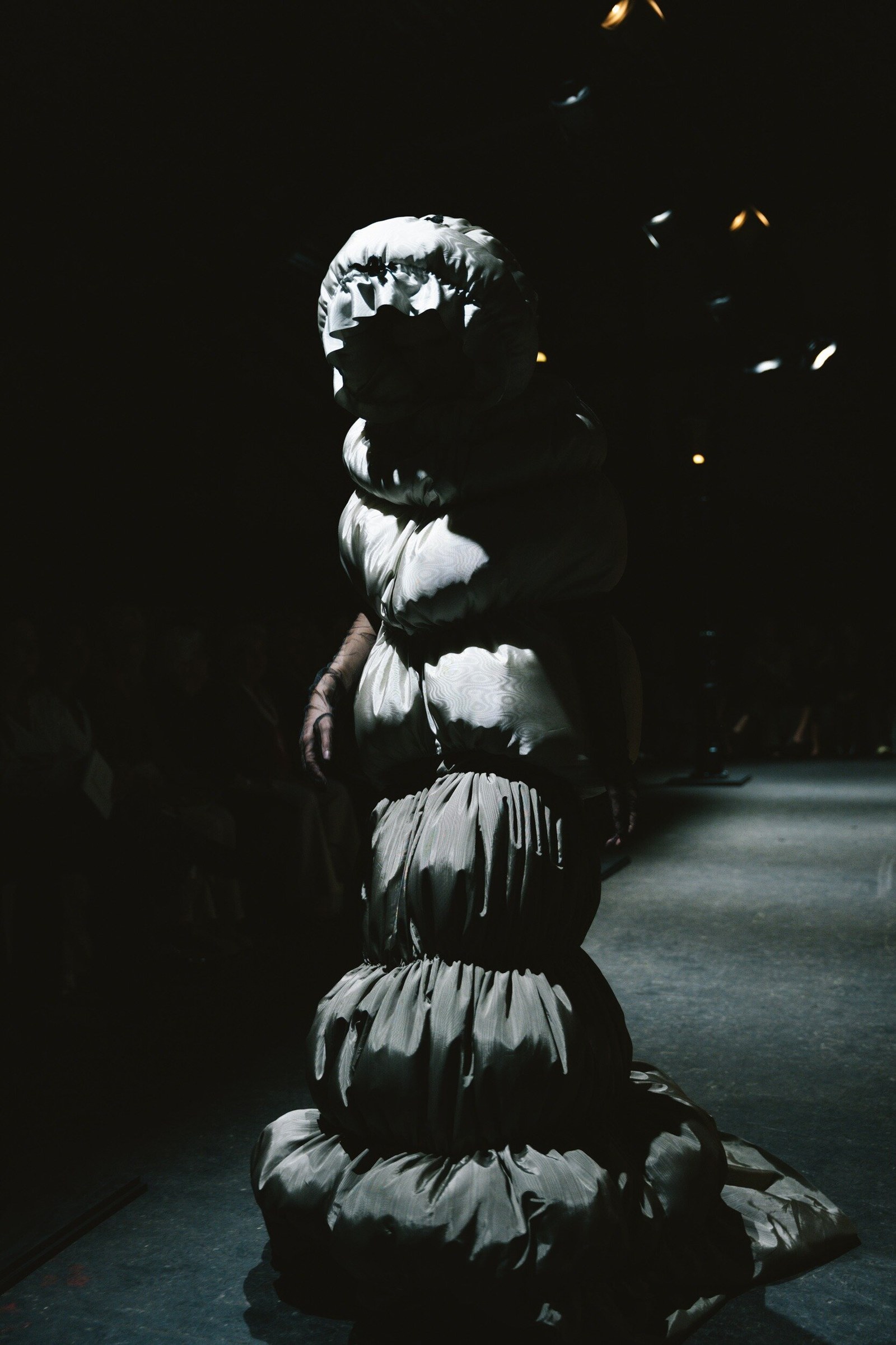 amsterdam fashion week 2026 turns the city into a stage for design and performance - 3