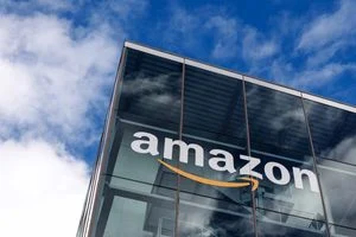 Amazon is raising U.S. warehouse worker minimum pay to $20 an hour