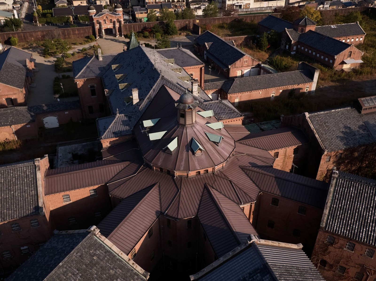 hoshinoya nara prison review