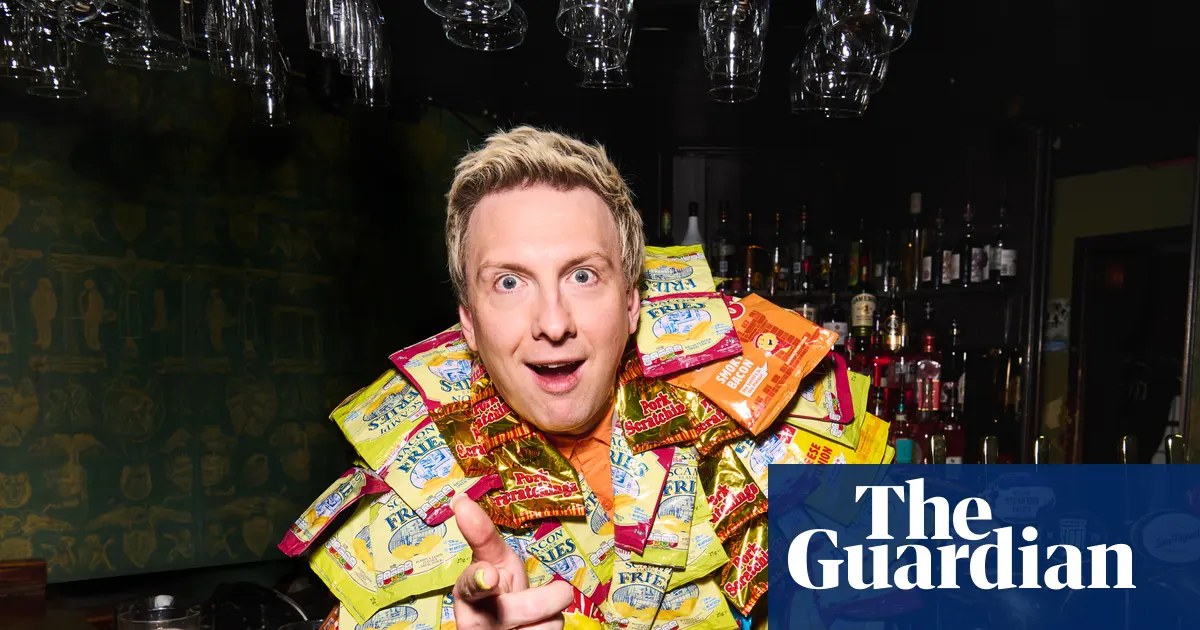 Bu Akşam TV’de: Joe Lycett, Doğu Londra’daki Bir Pub’tan Canlı Yayın Yapıyor