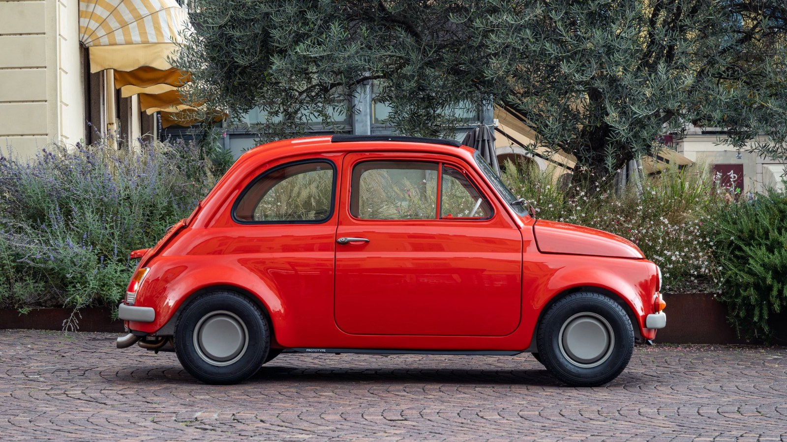 Meet The 500 Scattante: a bespoke Fiat 500
