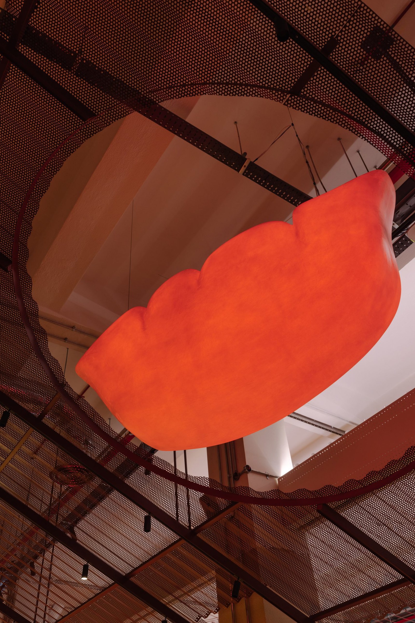 Glowing dumpling-shaped lamp