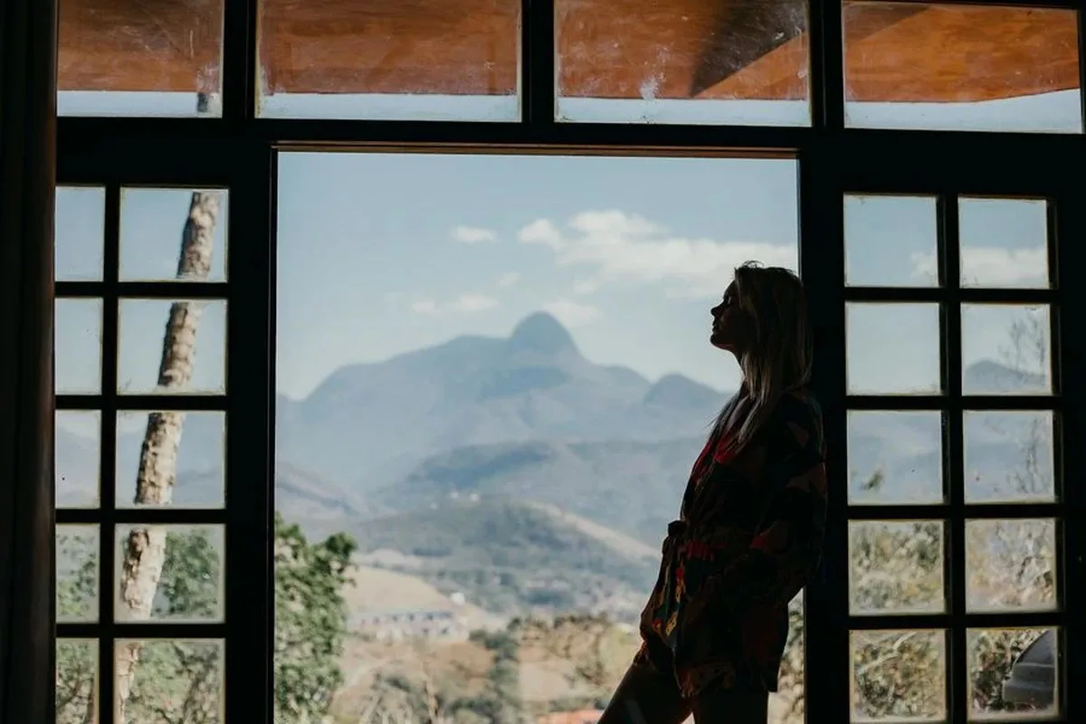 7 signs you're anxious, not lazy, and how to tell the difference