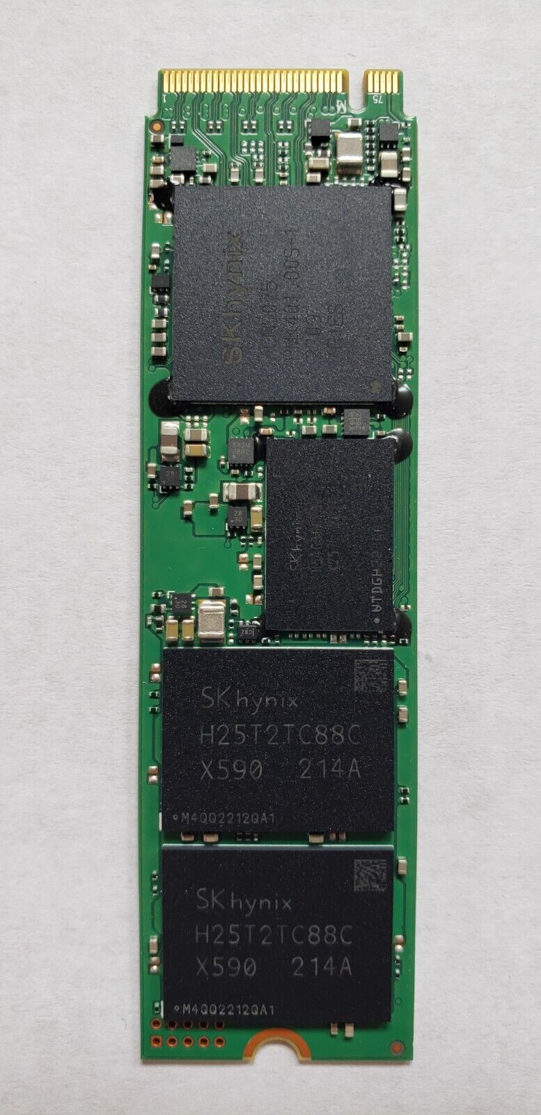 Yüksek Hızlı M.2 NVMe SSD ile Cihaz Ömrünü Uzatan Donanım Entegrasyonu