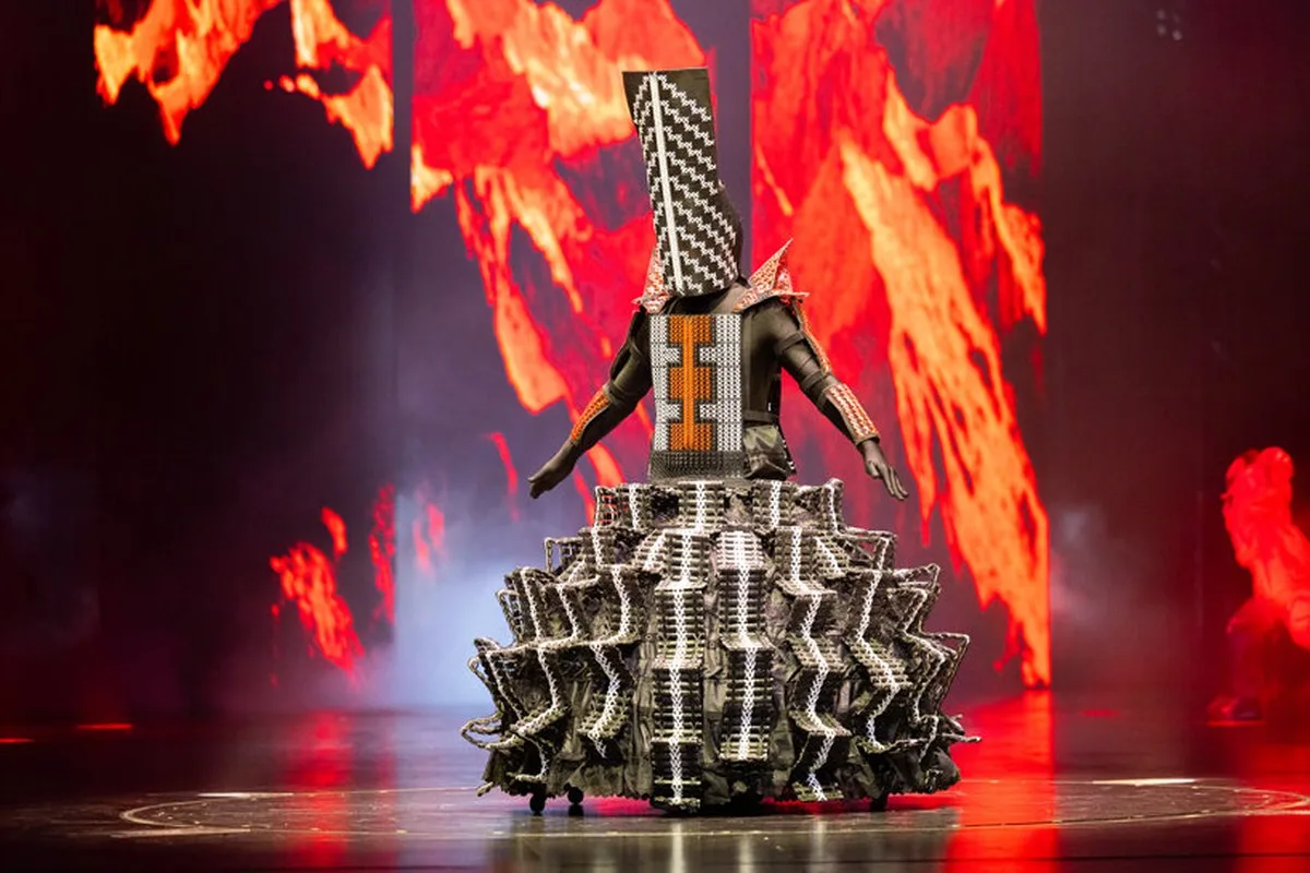 'take art off the wall and adorn the body' inside new zealand’s surreal world of wearable art - 1