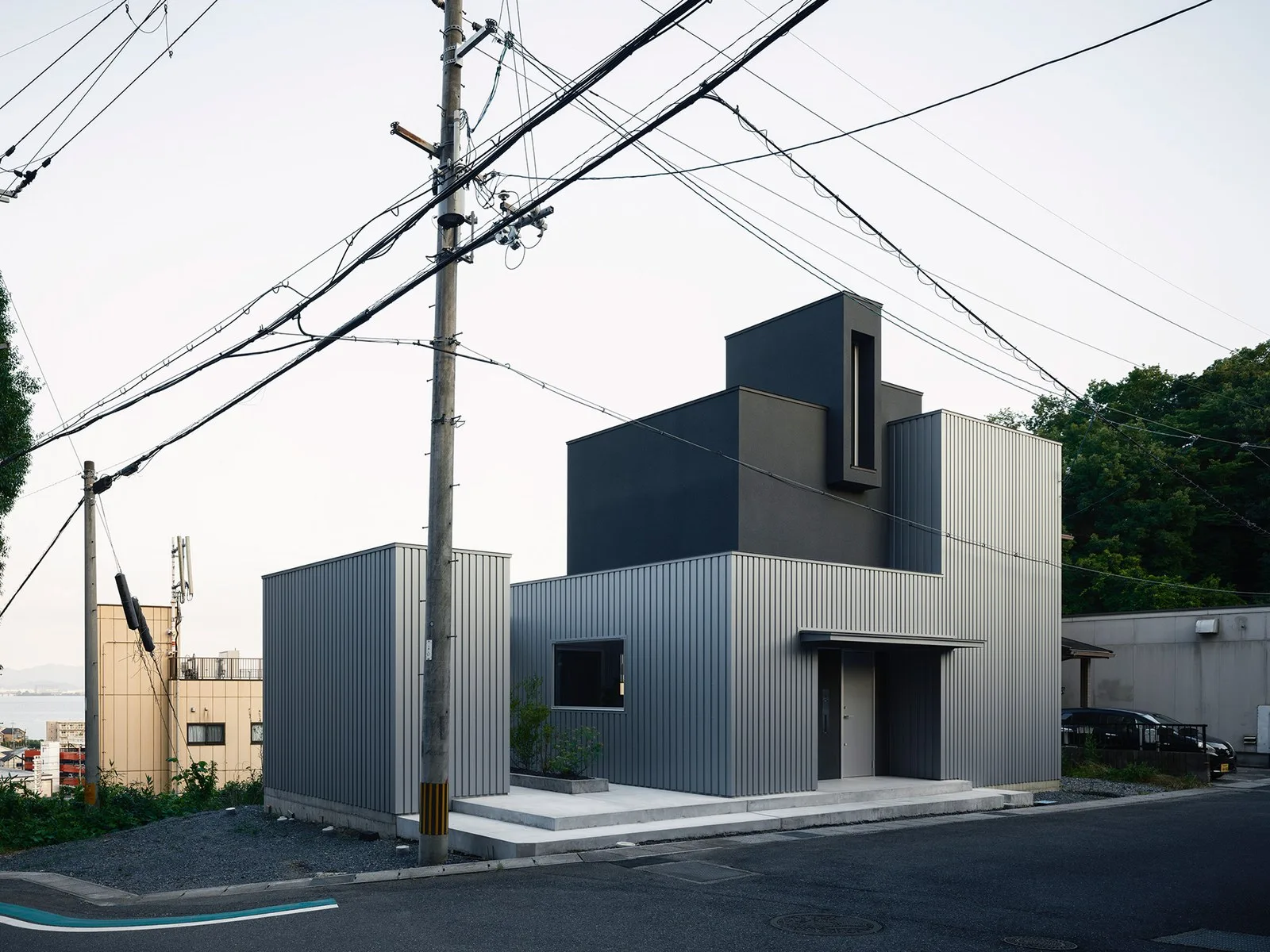 Minimalist House by FORM/Kouichi Kimura Architects