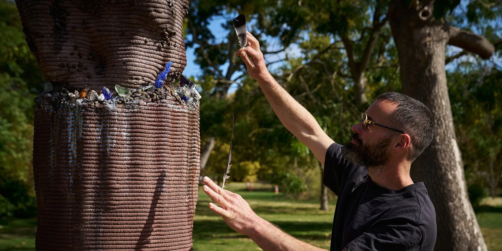 three-3D-printed-concrete-sculptures-matyas-chochola-frieze-designboom-1800-3