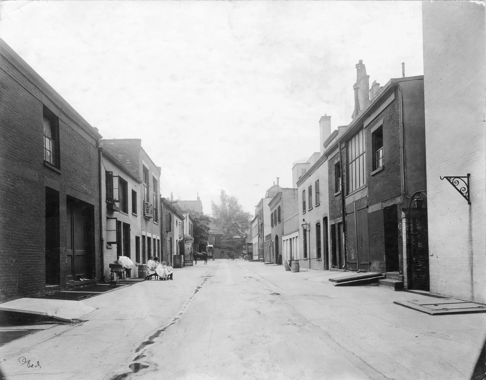 a black and white photo of an MacDougal street