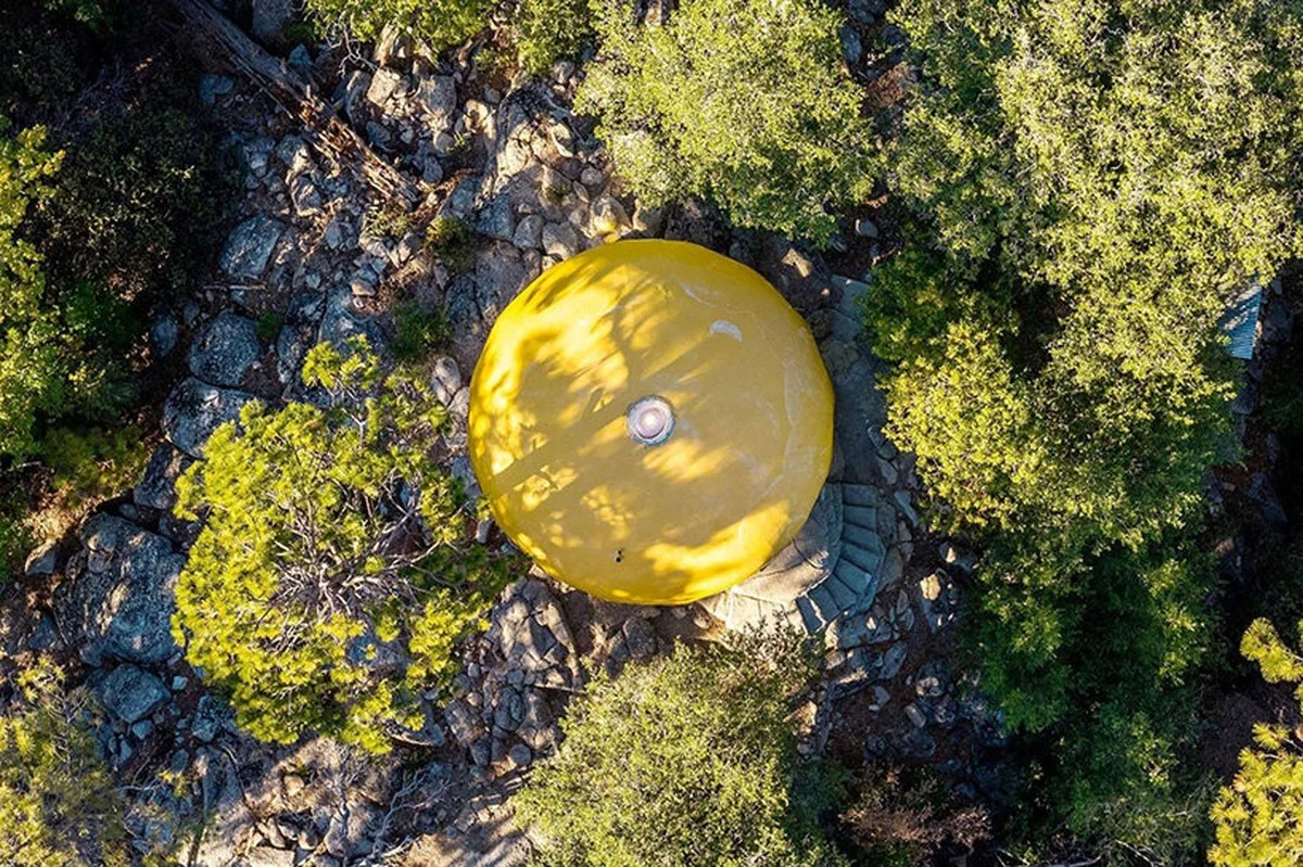 UFO-shaped futuro house brings radical 1960s vision of prefab living to the market - 2